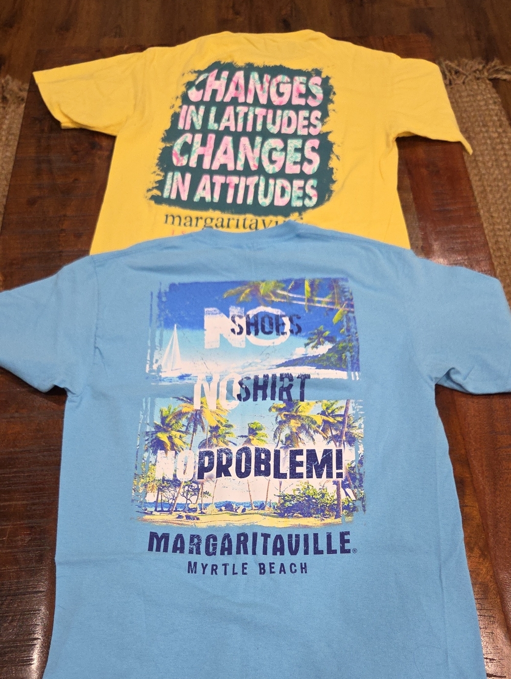 Set Of 2 Margaritaville Tee Shirts Size Medium